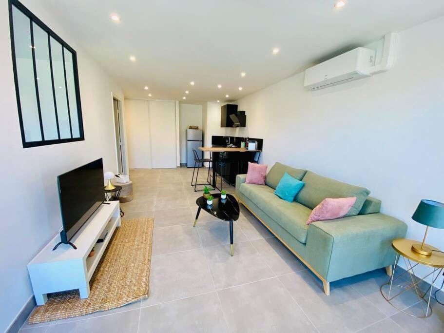 "Royal" Magnifique Appartement Avec Vue Sur Le Cadre Royal Sète Exterior foto